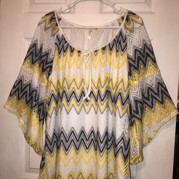 Chevron Blouse - Picture 1 of 3
